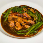 Foto zu Gasthaus Goldener Adler: Geschnetzelte saure Kalbsleber